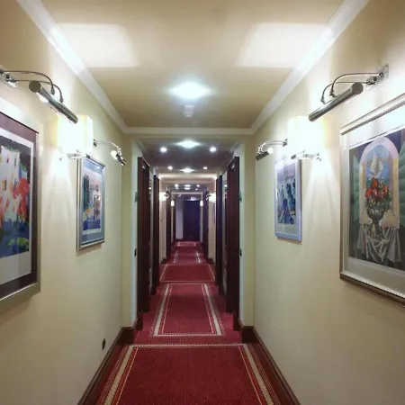 Hotel Abc 호텔 리예카