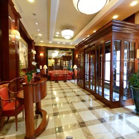 호텔 Hotel Abc 5*